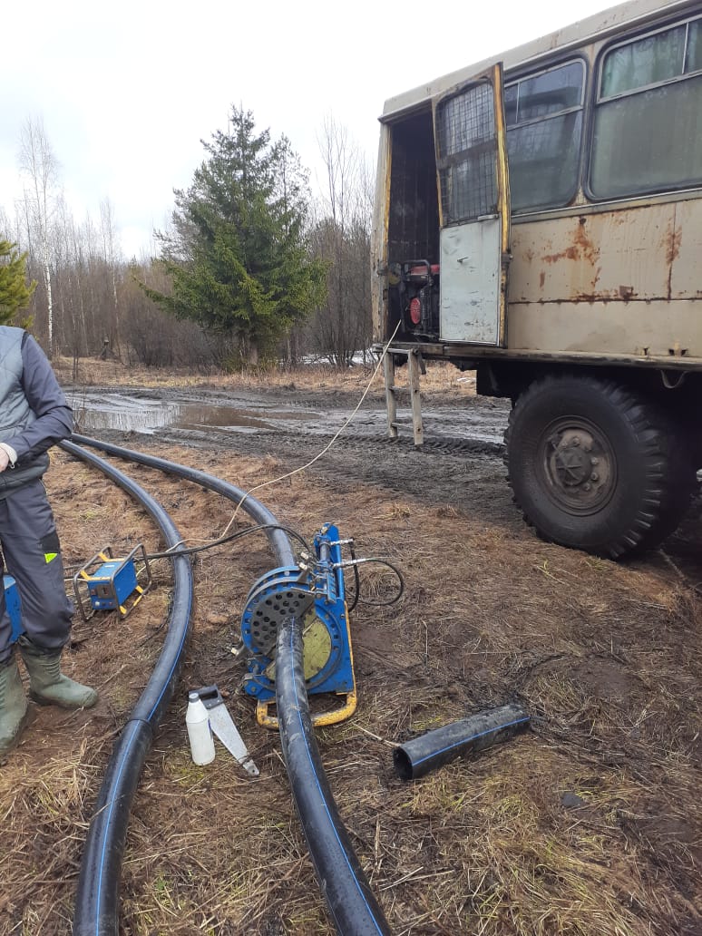 Сварка ПНД труб Д110 мм под прокол в Новгородской области